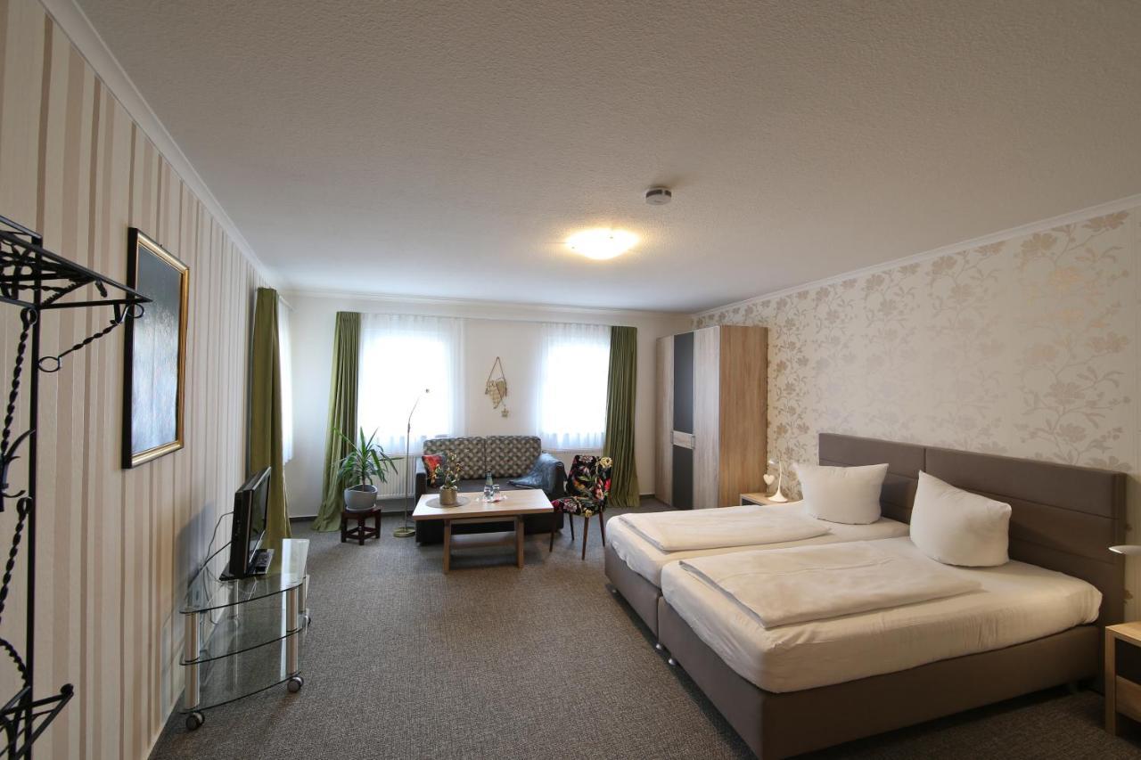 Hotel Wehlener Hof シュタット・ヴェーレン エクステリア 写真