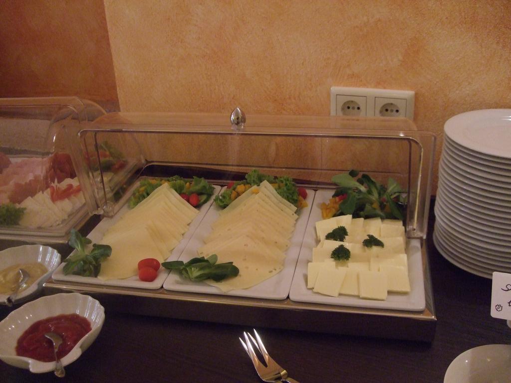 Hotel Wehlener Hof シュタット・ヴェーレン エクステリア 写真
