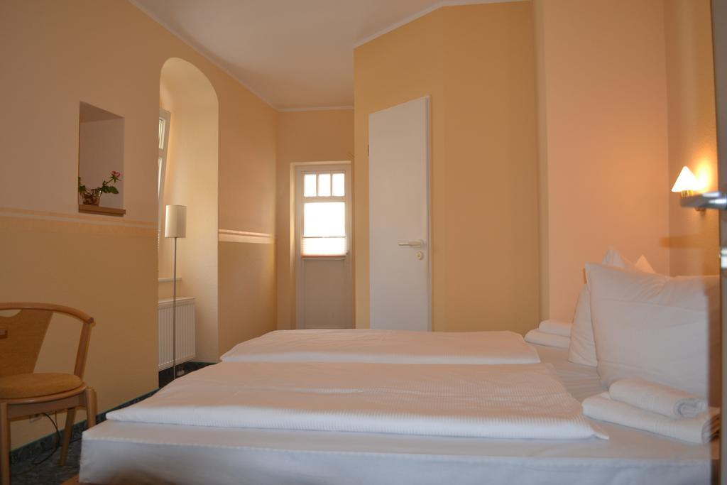 Hotel Wehlener Hof シュタット・ヴェーレン エクステリア 写真