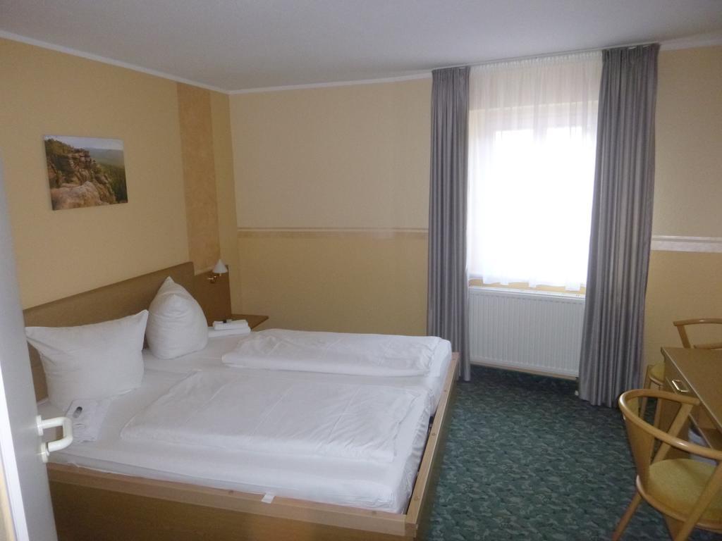 Hotel Wehlener Hof シュタット・ヴェーレン エクステリア 写真